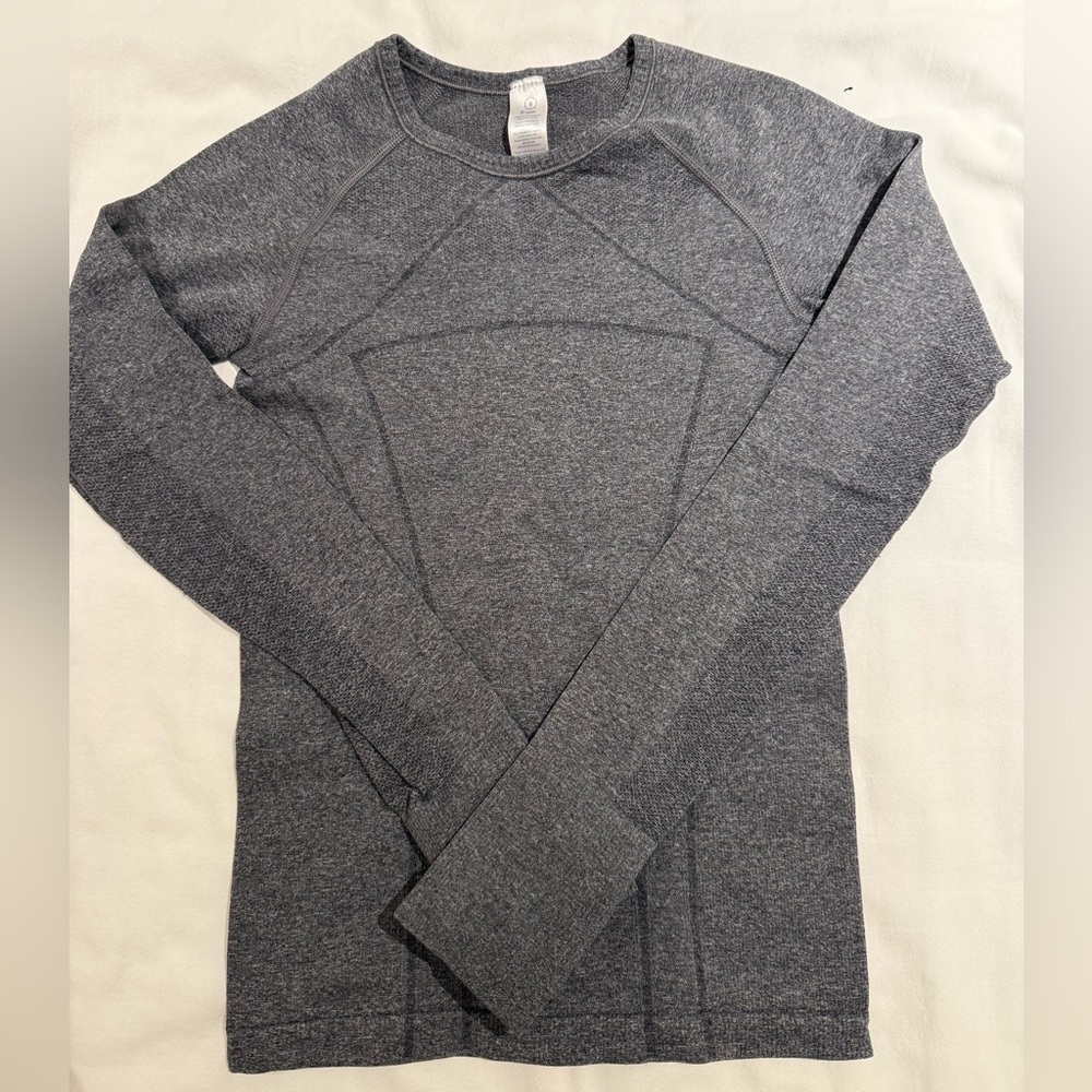 Ivivva Girls Dark Gray Long Sleeve Tee in technical fabric